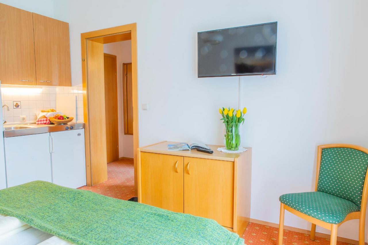 Hotel Garni Weberhausl Щробл Екстериор снимка